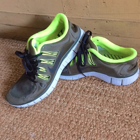 NIKE FREE RUN 5.0 LEOPARD OLIVE NEON SNEAKER 8 9.5 - Picture 8 of 13